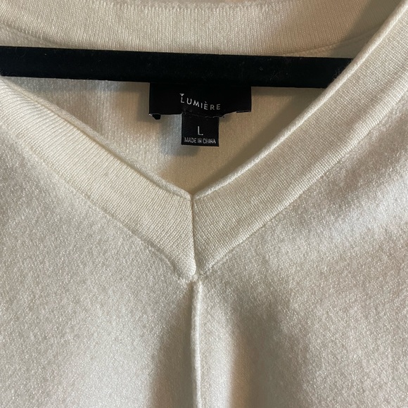 VICI white sweater - Picture 2 of 3